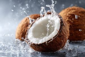 Masáž teplým kokosovým olejom / Massage with warm coconut oil