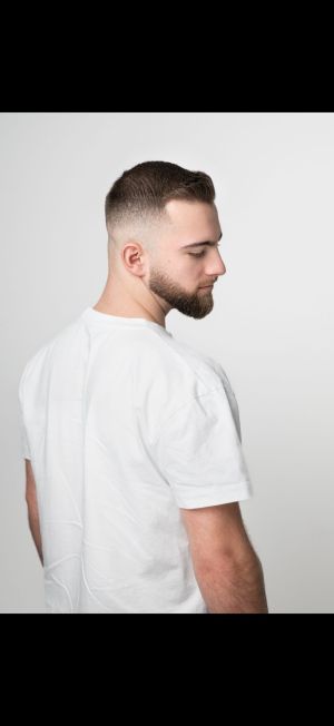 Pánsky strih + Úprava brady (Men's cut + Beard Trim)