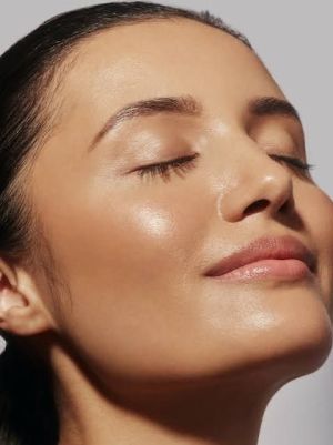SKINBOOSTER – hĺbková hydratácia pleti s kyselinou hyaluronovou