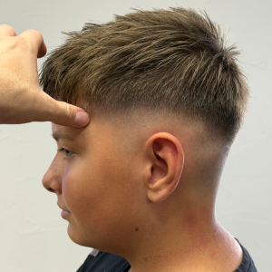 Young Men Cut  (10-15 rokov)