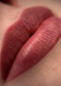 Aquarelle lips - PMU pier 