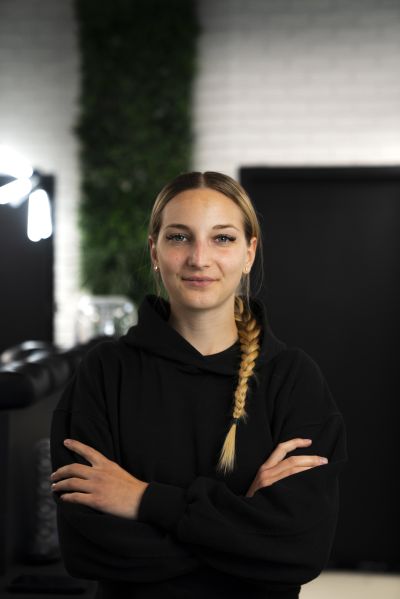Michaela Hečková @mishel_barber