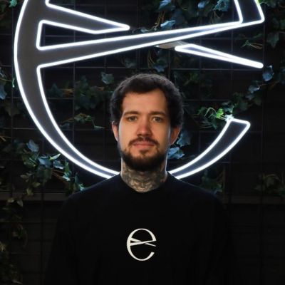 Max @mvximoff_hq